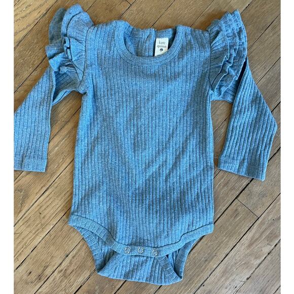 NWT Kate Quinn Ruffled Ribbed Romper in Heather Blue Gray Size 18-24mos - Picture 1 of 4